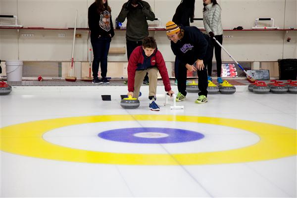 curling